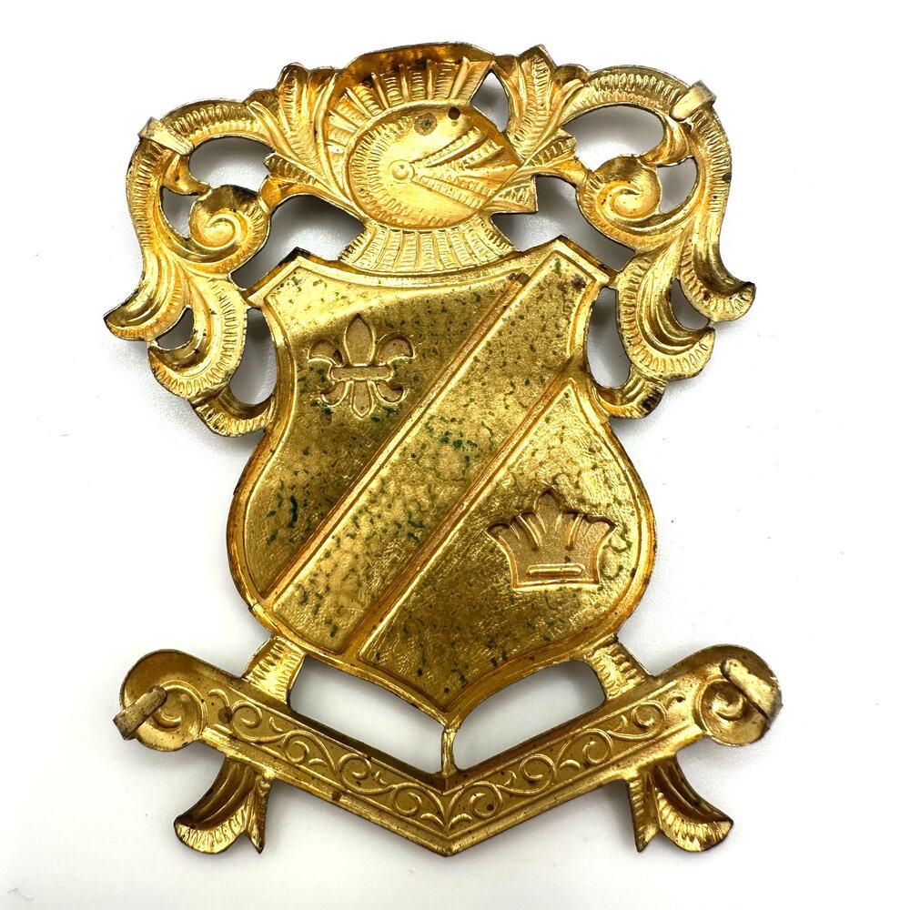 Vintage gold tone Heraldic red white blue enamel crest uniform accessory pin - Picture 5 of 8